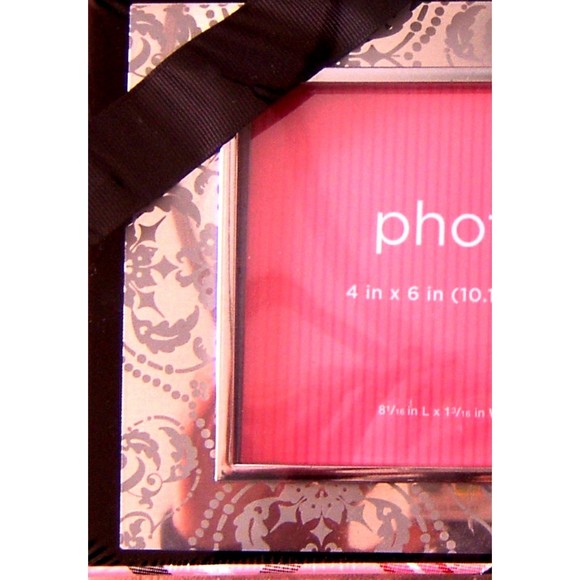 Valentines Day Photo Album Metallic Scroll Lace Design Keepsake - Picture 2 of 5